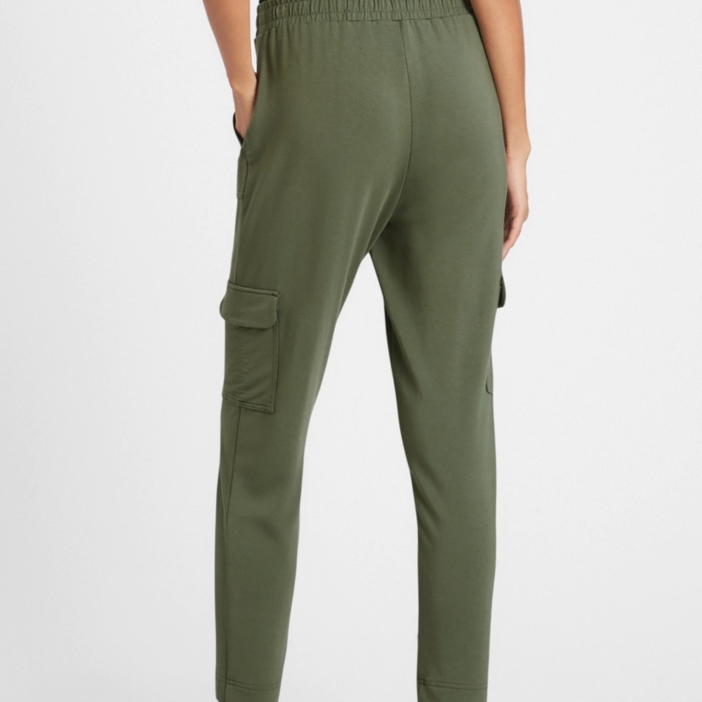 Banana Republic terry knit cargo joggers